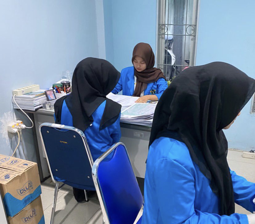PKL Mahasiswa FEBI IAIN Pontianak di BPS Kota Pontianak: Menantang Data Ekonomi Syariah.