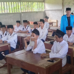 Mahasiswa FEBI IAIN Pontianak Ini Pilih PKL di Yayasan Hidayatul Mubtadiin: ‘Siapa Tahu Jadi Dosen!’