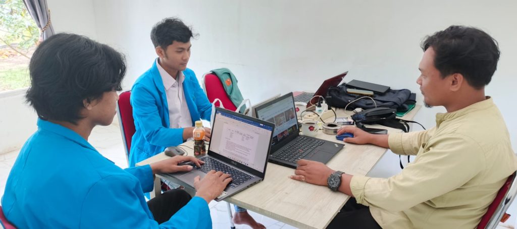 Terjun Langsung ke Dunia Property: Mahasiswa FEBI PKL Mandiri di  M-Property Kubu Raya