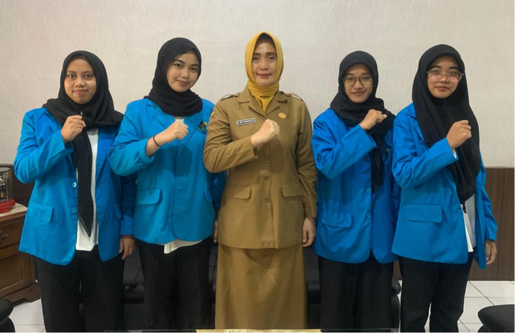 Buka Wawasan Dunia Kerja, Empat Mahasiswi FEBI IAIN Pontianak Jalani PKL Mandiri di BPSDM Kalbar