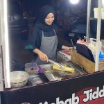 Suherni, Mahasiswa IAIN Pontianak Laksanakan PKL Mandiri di Kebab Jiddah Ayani II Parit Haji Muksin