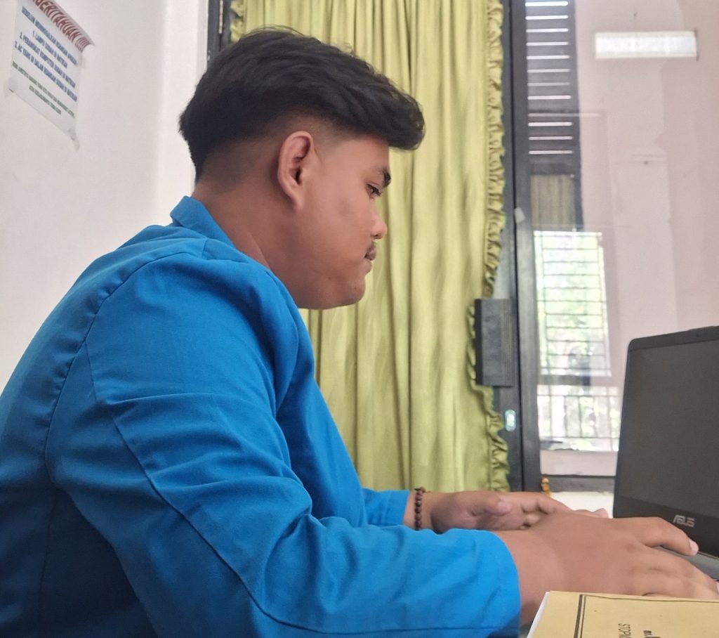 PENGALAMAN BERHARGA MAHASISWA FEBI IAIN PONTIANAK SELAMA PKL MANDIRI DI KANTOR KECAMATAN SUNGAI PINYUH