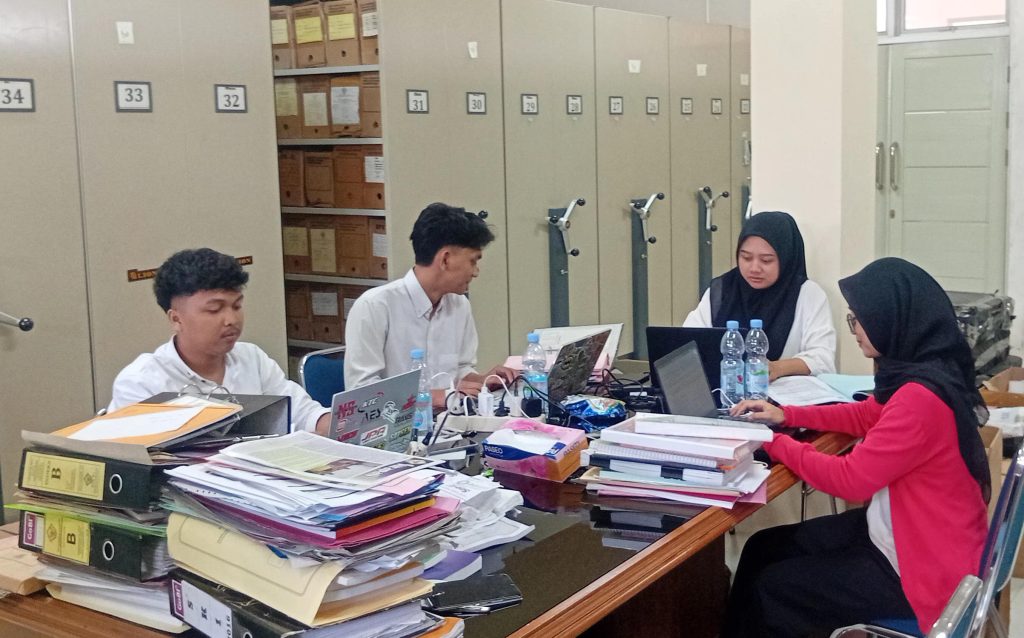 Mahasiswa FEBI Lanjutkan Magang di BPK RI Kalbar, Tingkatkan Kompetensi dan Etika Profesional