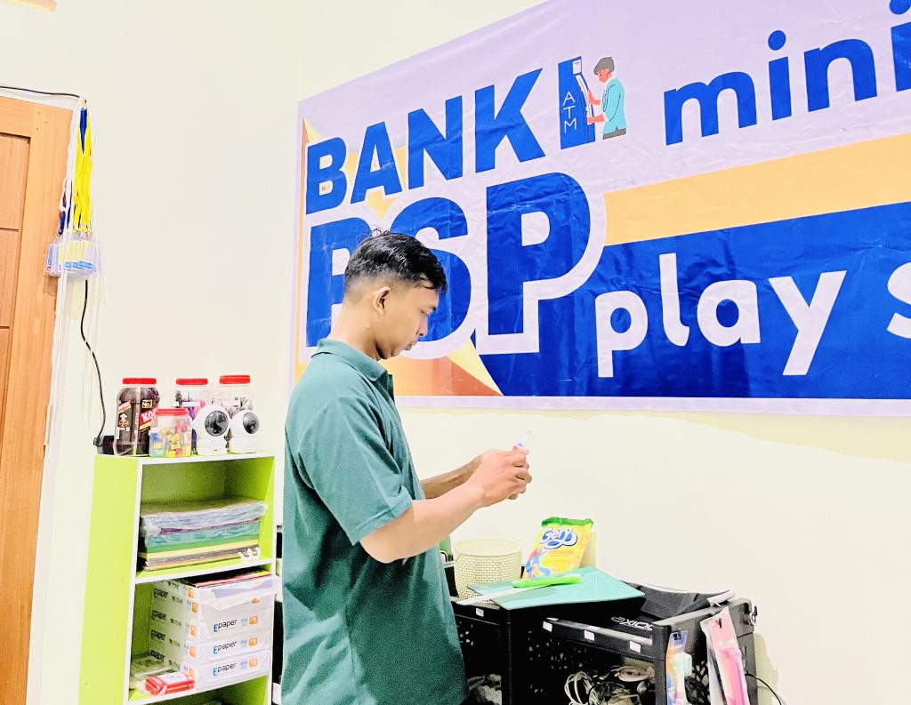 Mahasiswa Manajemen Bisnis Syariah IAIN Pontianak Laksanakan PKL di UMKM BANK PSP, Mempawah